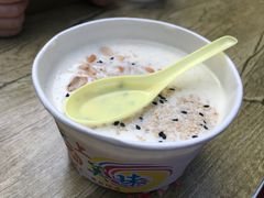 -清真老马家国华牛奶鸡蛋醪糟(正宁路店)