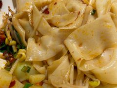 关中油泼面-秦九和(凯德广场店)