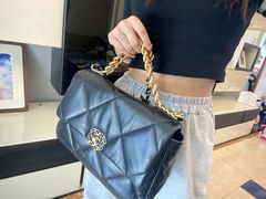 -CHANEL(恒隆广场店)