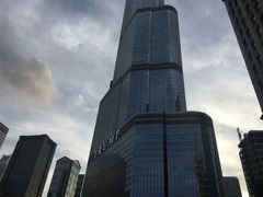 -特朗普国际酒店大厦