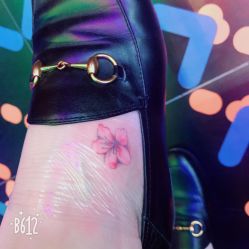 -SNOW TATTOO STUDIO