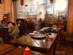 大堂-泸州酸菜豆花火锅川师店