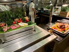 -圣丰索菲特·2 On 988 Café 自助餐厅