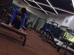 -美瑞斯特健身游泳会所(中南城店)