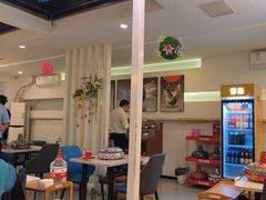 -毛辣果·贵州红酸汤牛肉火锅(西单店)