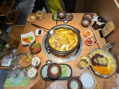-一朵菌·野生菌探索家火锅(南亚店)