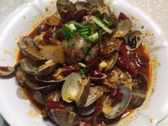 -赶海部落海鲜城(海阳路店)