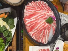-老牌坊云南鱼豆花火锅(哈西万达店)