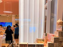 -好利来(七宝领展广场店)