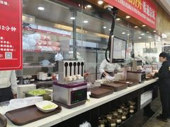 -南城香·饭香串香馄饨香(青年路店)