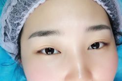 点击看大图 -Yue Show馨选·半永久纹眉纹眼线
