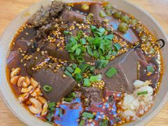 -谢老五跷脚牛肉·非遗传承店