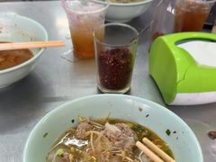 -榮泰米粉湯(Left Shop)