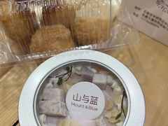 -山与蓝·轻糖鲜果蛋糕(勒泰店)