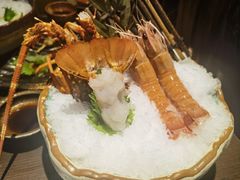 -万岛日本料理铁板烧(万泰国际店)