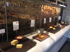 -锦厨国际自助餐厅 · 云端景观 (昆明索菲特大酒店)