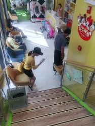 -爱玩爱游亲子成长中心(曲江汉华城店)