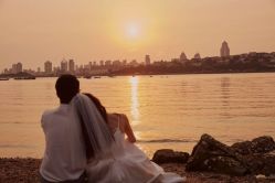 -钟爱一生婚纱摄影旗舰店