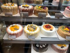 -皇冠幸福里动物奶油生日蛋糕(万达店)