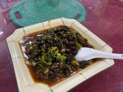 紫苏炒山坑螺-雄仔农家菜馆·特色葱油鸡(六祖店)