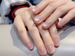 -桃色美甲沙龙