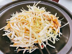 名灶小炒-松沪名灶·豆浆鱼头·新上海菜(飞航吾悦广场店)
