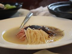 -湖影中餐厅·南京金茂威斯汀大酒店
