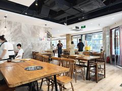 -安诚居干锅鸭头(八角店)