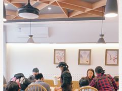 大堂-天天鲜面馆(衡山路店)