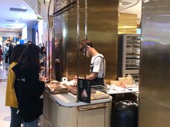 -奈雪的茶(湖滨银泰in77C区PRO店)