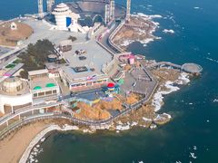 -北戴河碧螺塔海上酒吧公园