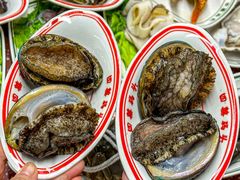 -四囍码头海鲜烧烤自助火锅(外滩南京东路悦荟广场店)