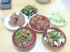 -十一街苍蝇馆子转经消江湖菜(九眼桥十一街店)