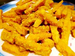 -靠山屯东北农家菜(八龙桥雅苑店)