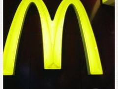 -麦当劳(展览路店)