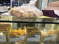 -上海哈尔滨食品厂(汇联商厦店)