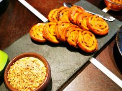 榛果花生鸭肝酱葱油饼-杭州西子湖四季酒店·金沙厅