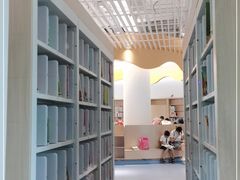 -广州市白云区图书馆