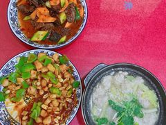 辣子鸡丁-北大地皖峰饭馆