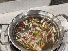 -九玺炉旋转小火锅(柠溪路店)