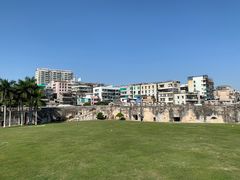 -石炮台公园