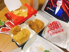 -麦当劳(杭州西湖银泰百货店)