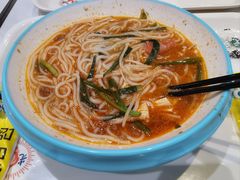 -光明·博海美食花园(上海瑞金医院12号楼店)