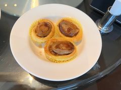 一口鲍鱼酥-夏宫中餐厅(静安香格里拉店)