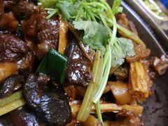 -粤盛海鲜平价店(洛溪食街店)