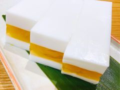 香芒夹心椰汁糕-赏点粤式点心(广州塔店)