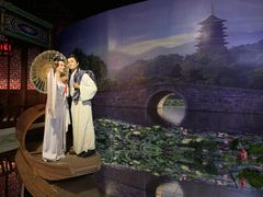 -金石蜡像馆