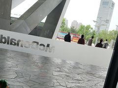 -麦当劳(国家体育场南路店)