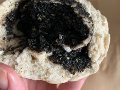 全麦黑芝麻包-玉华台饭庄(裕中西里小区店)
