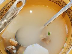 -富正毅三下锅·湘西韵味(天门山索道店)